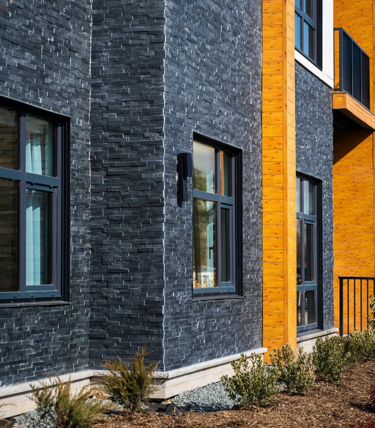 Windsor Ontario high-rise construction 3